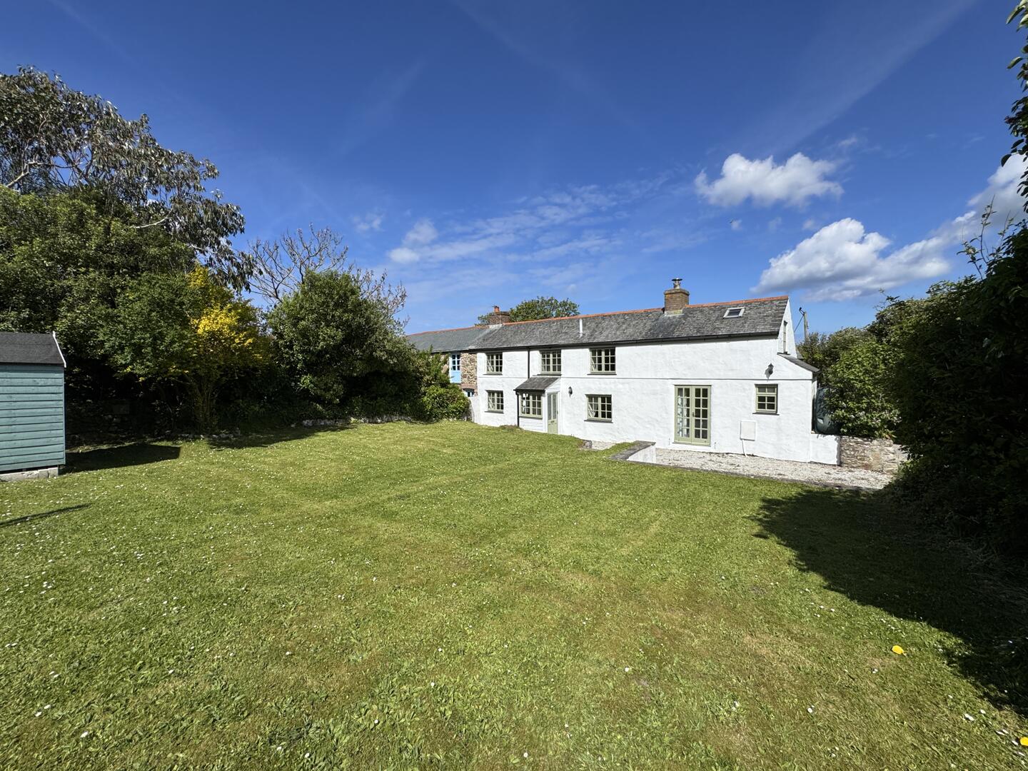 3 bed property in St Pirans Round, Truro